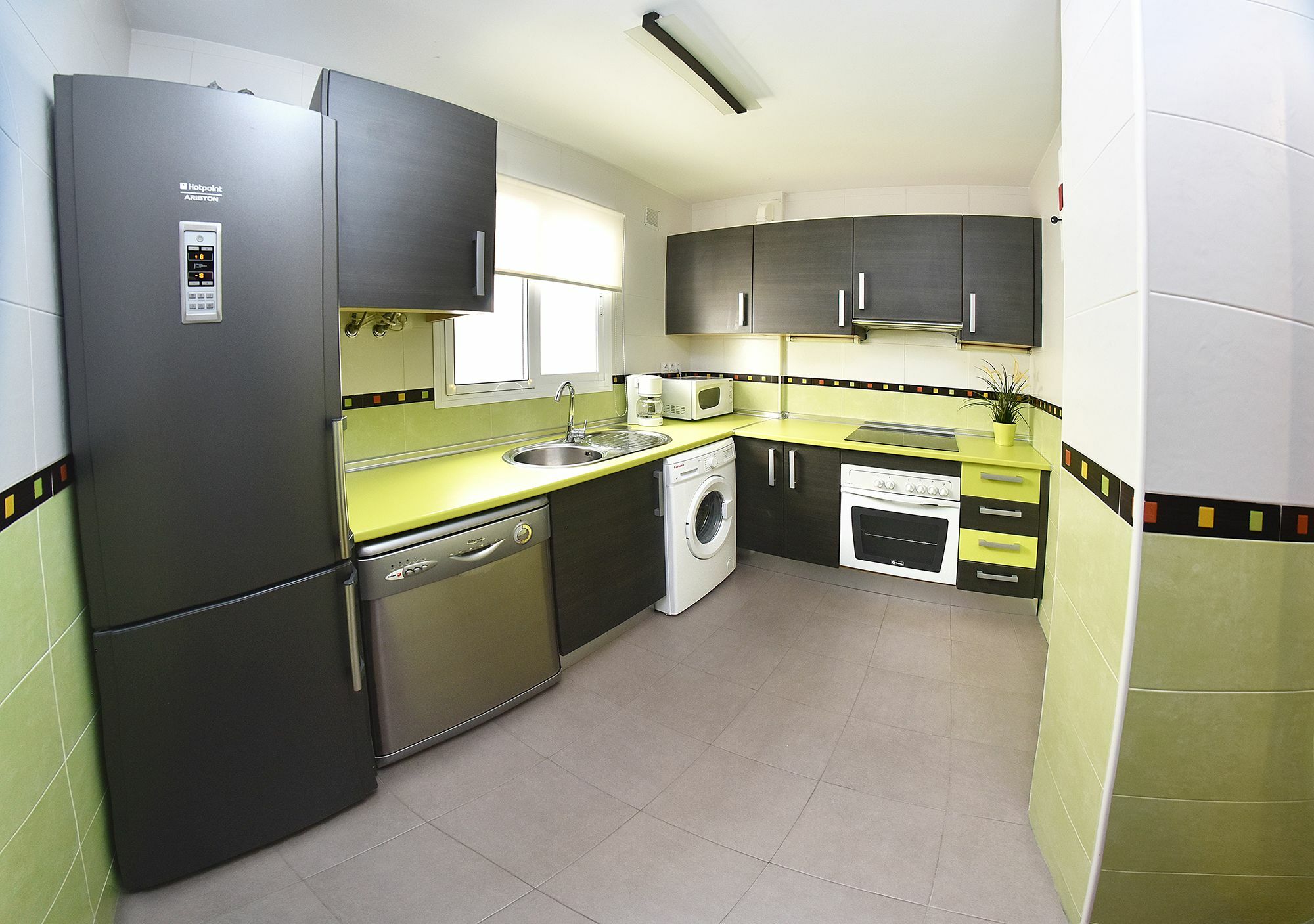 Apartamento Centrosol Con Parking Торемолинос Екстериор снимка