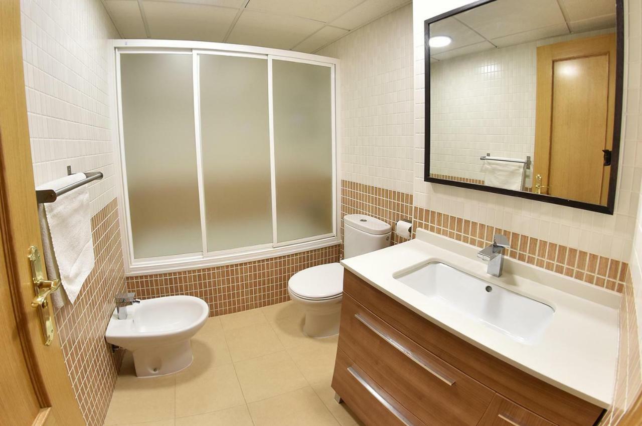Apartamento Centrosol Con Parking Торемолинос Екстериор снимка