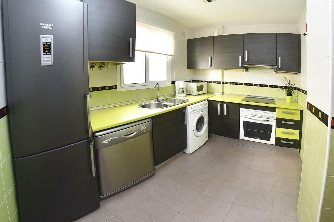 Apartamento Centrosol Con Parking Торемолинос Екстериор снимка